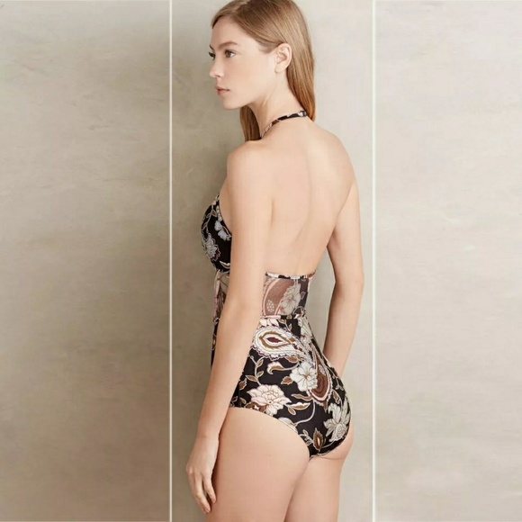 NWT Summer 2019 Collection Swim Suit - Picture 2 of 6